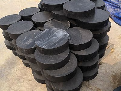 利通区板式橡胶支座由若干层橡胶片与薄钢板经加压硫化